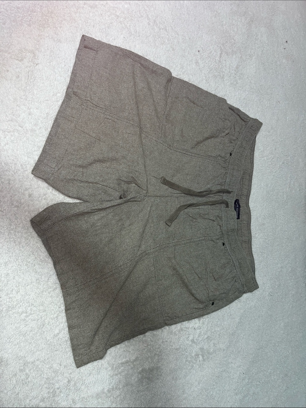 Casual Pull-On Bermuda Shorts in Taupe #B004